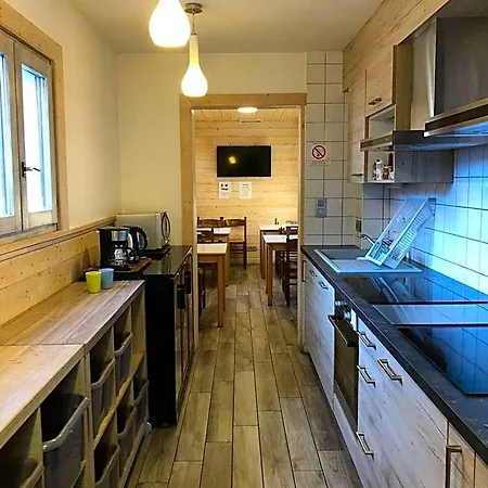 Vandrarhem Alpenrose *