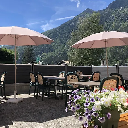 Alpenrose Hostel *